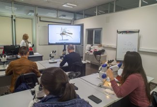 Lezione in Aula di microscopia